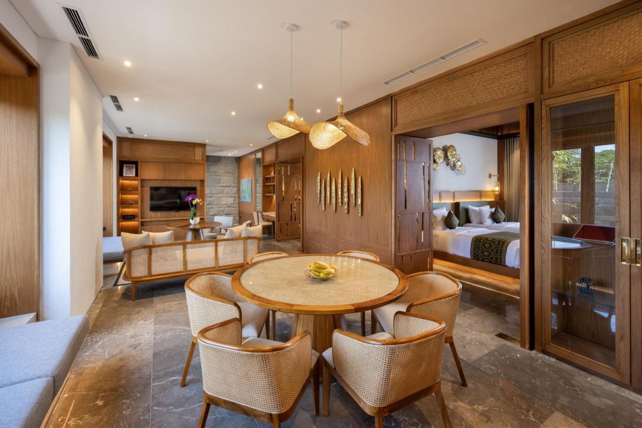 Sumitra Luxury Villas A Pramana Experience سانور المظهر الخارجي الصورة